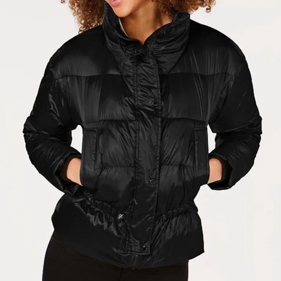 Vince Camuto Lightweight Short Down Ja…